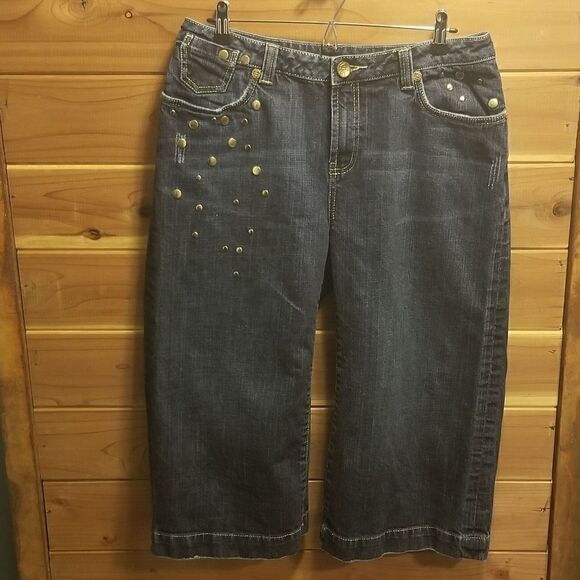 Seven7 Premium Denim Capris   - Picture 1 of 6